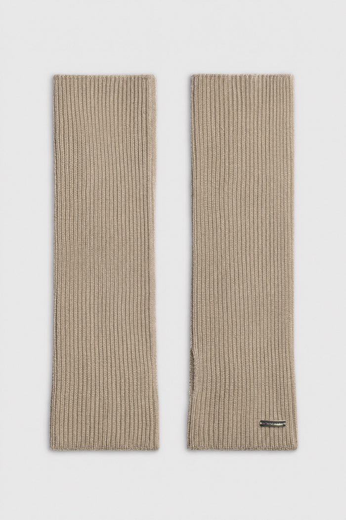 VIOLETAS MERINOS - Women's Accessories - Cape Horn