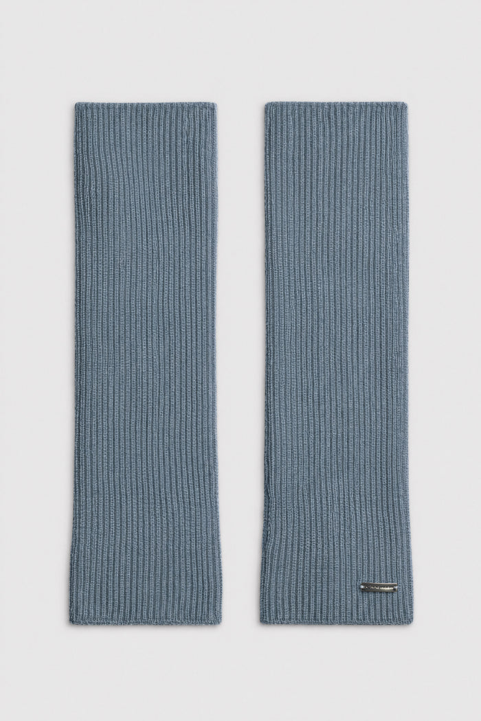 VIOLETAS MERINOS - Women's Accessories - Cape Horn