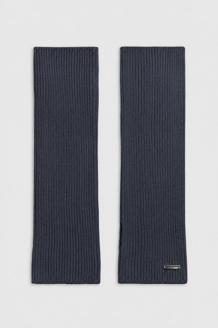 VIOLETAS MERINOS - Women's Accessories - Cape Horn